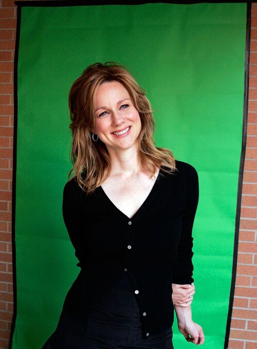 Laura Linney