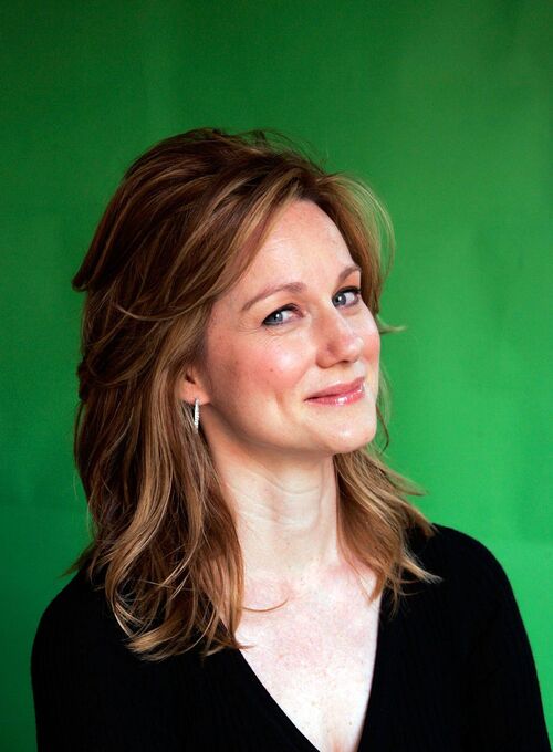 Laura Linney